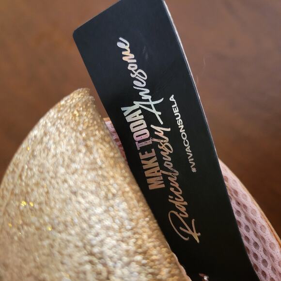 Lee Sunglasses Case by Consuela New with tags. main image 9